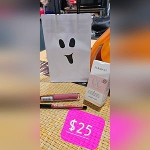 Halloween Farmasi Bags